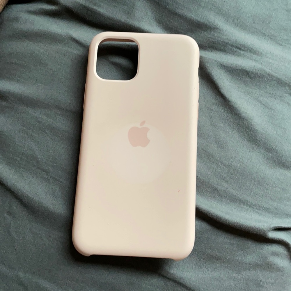 iPhone 11 apple case